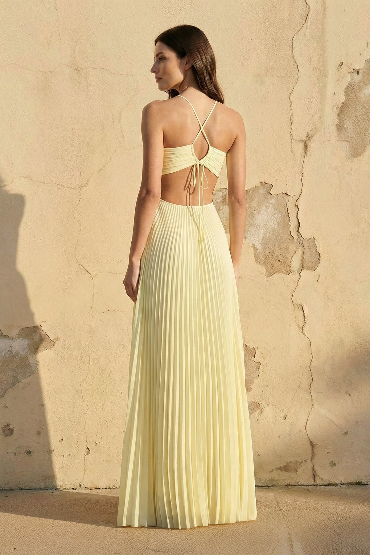 Robe longue dos nu plissée - Harana
