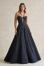 Robe de mariée noire trapèze en satin dos nu sans manches - Harana