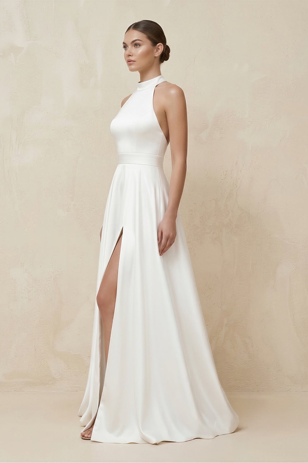 Robe de mariée blanche trapèze en satin dos nu sans manches - Harana