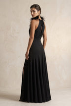Robe de mariée noire satinée coupe fourreau à col licou avec fente - Harana