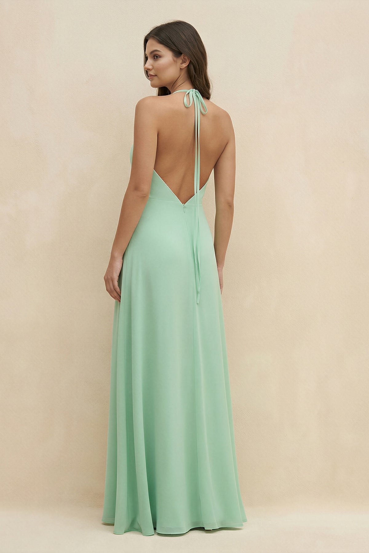 Robe demoiselle d’honneur pale pistachio longue dos nu sans manches avec fente - Harana
