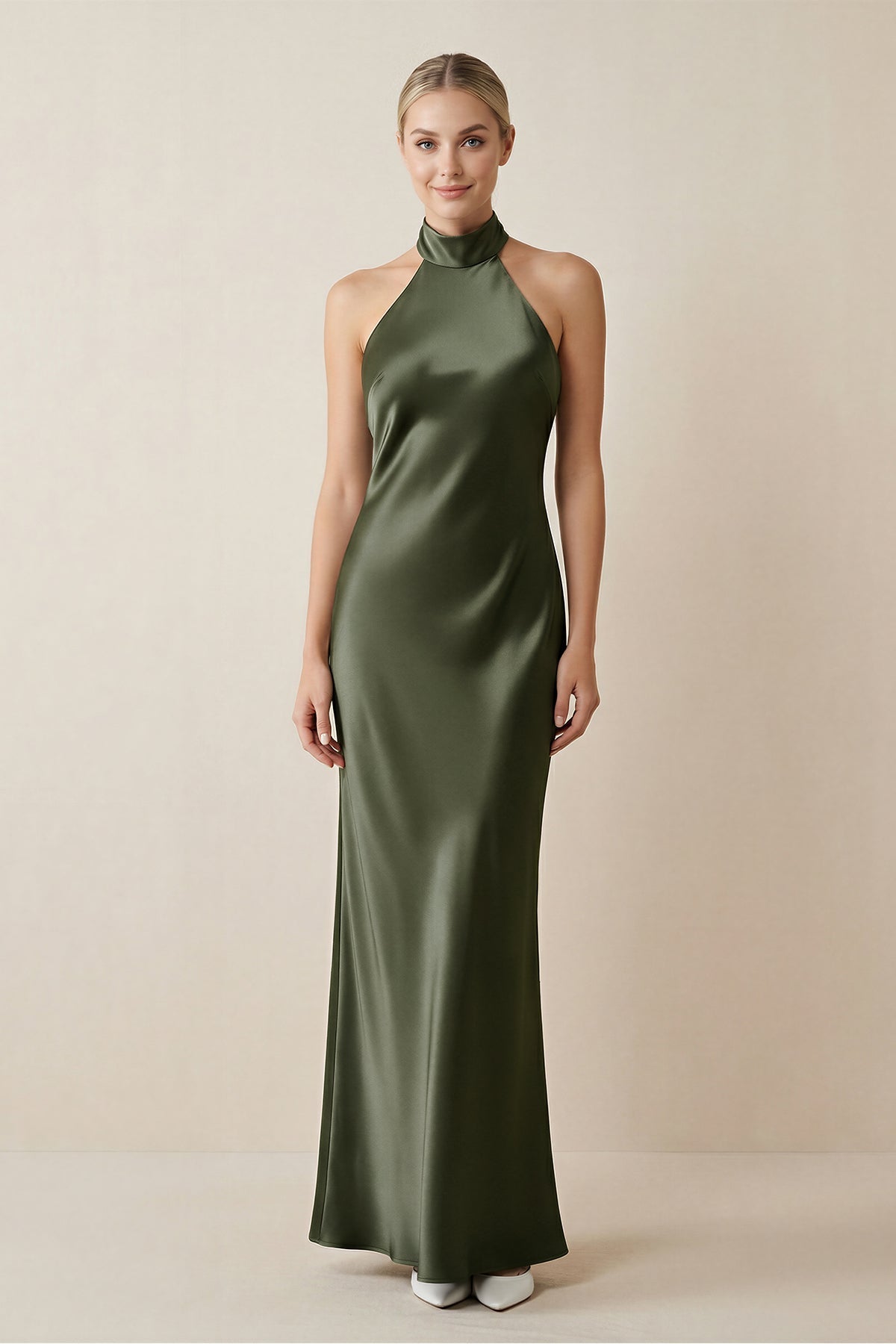Robe demoiselle d’honneur willow green longue dos nu sans manches froncée - Harana