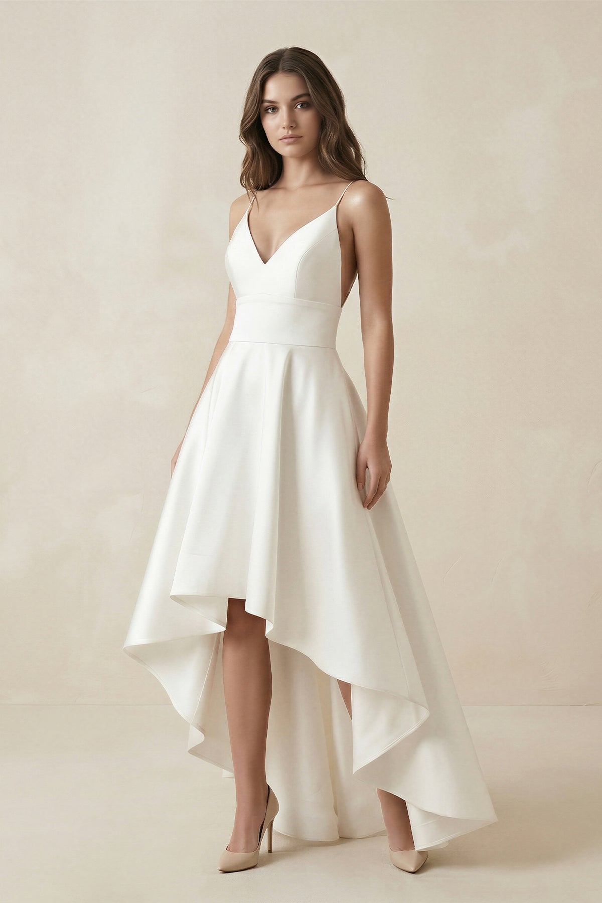 Robe de mariée blanche trapèze en satin à col V sans manches - Harana