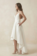 Robe de mariée blanche trapèze en satin à col V sans manches - Harana