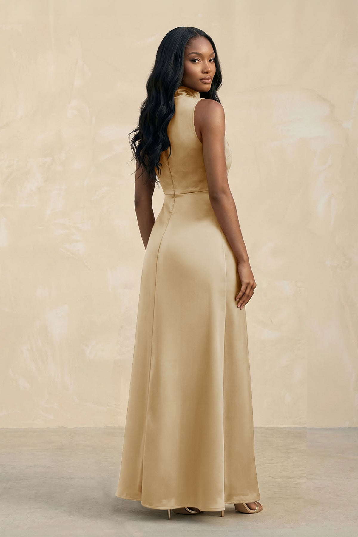 Robe demoiselle d’honneur champagne longue sans manches avec fente satinée - Harana