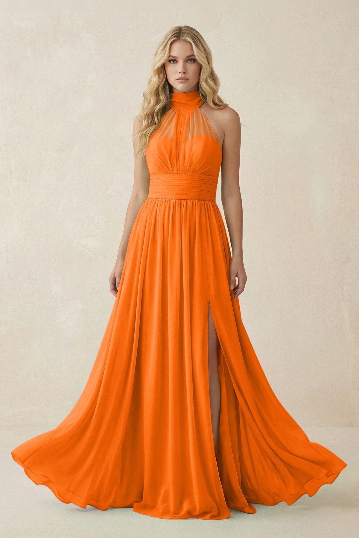 Robe longue orange en mousseline coupe trapèze col halter - Harana