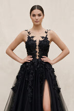 Robe de mariée noire trapèze en tulle sans manches à appliqués - Harana