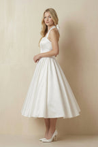 Robe de mariée ivoire midi trapèze satinée dos nu sans manches - Harana