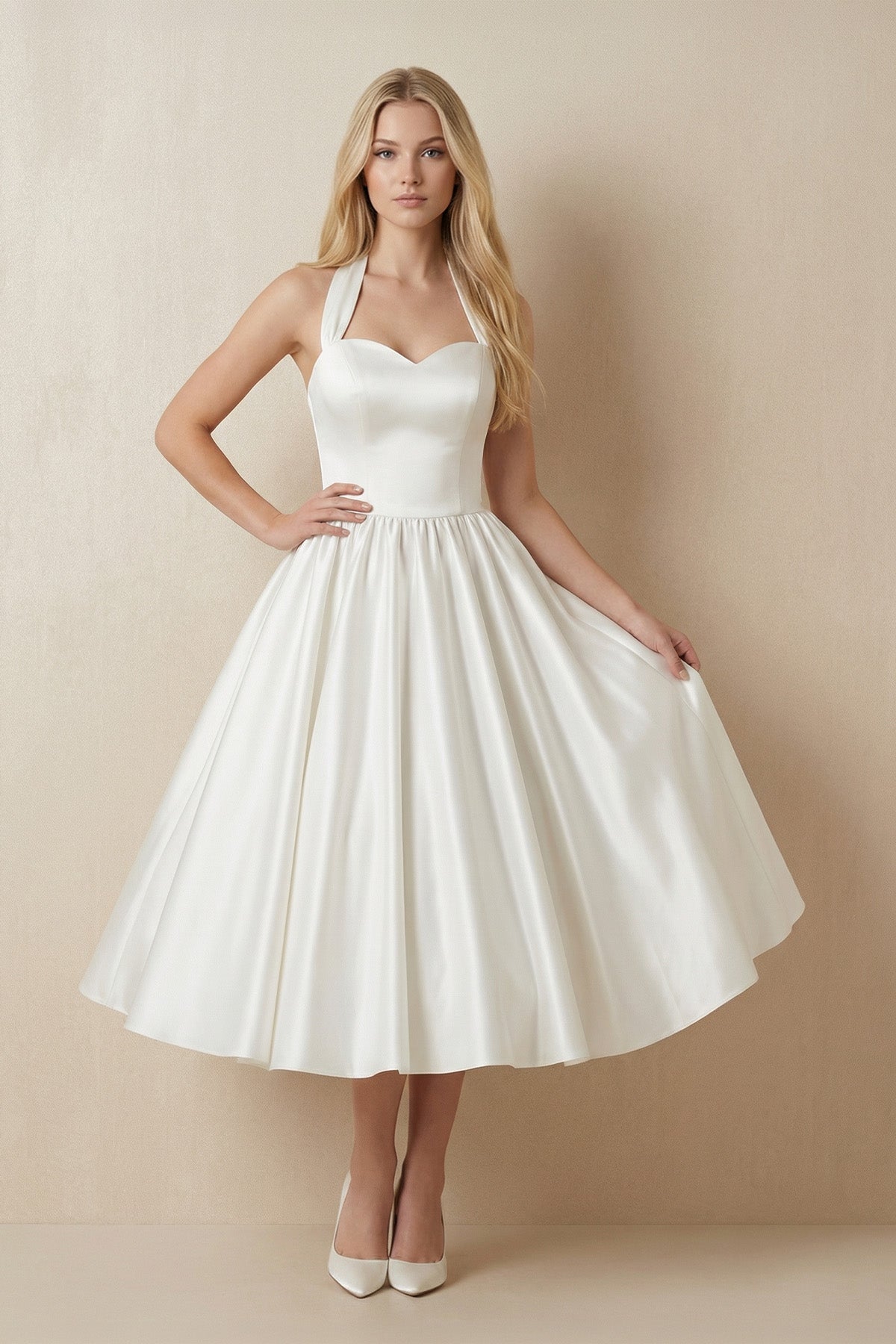 Robe de mariée ivoire midi trapèze satinée dos nu sans manches - Harana