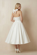 Robe de mariée ivoire midi trapèze satinée dos nu sans manches - Harana