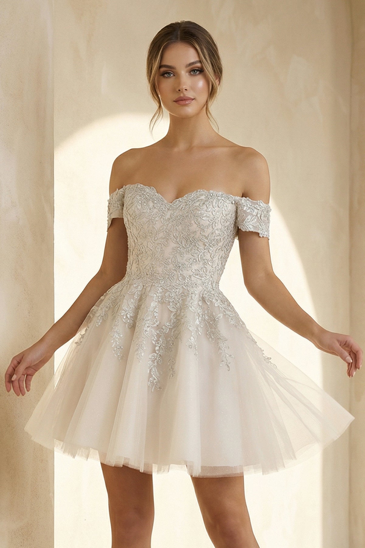 Robe de mariée ivoire trapèze en dentelle à épaules dénudées à appliqués - Harana