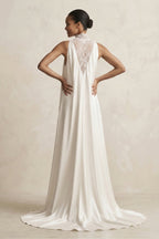 Robe de mariée ivoire trapèze en satin sans manches effet illusion - Harana