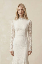 Robe de mariée ivoire midi en dentelle coupe sirène à col montant et manches longues - Harana