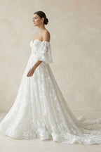 Robe de mariée blanche en dentelle coupe trapèze à décolleté cœur avec corset - Harana
