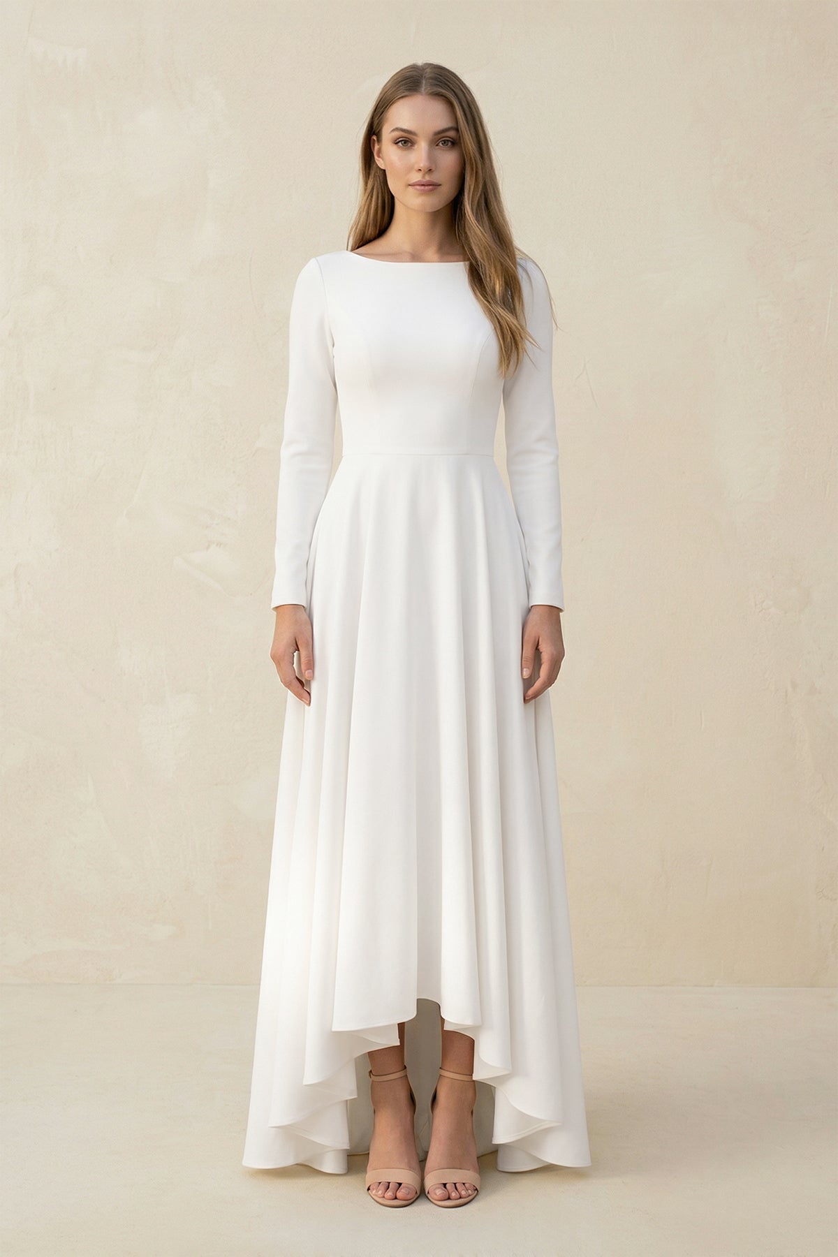 Robe de mariée blanche trapèze en satin manches longues - Harana