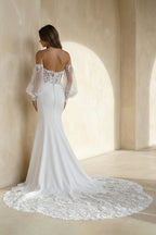 Robe de mariée blanche en mousseline et tulle coupe sirène ornée d’appliqués - Harana