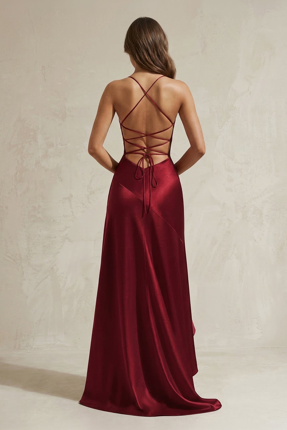Robe longue satinée coupe sirène à volants - Harana
