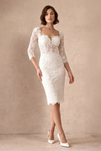 Robe de mariée ivoire midi en dentelle coupe fourreau à décolleté cœur - Harana