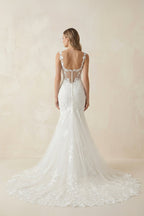 Robe de mariée blanche en dentelle coupe sirène à col V - Harana
