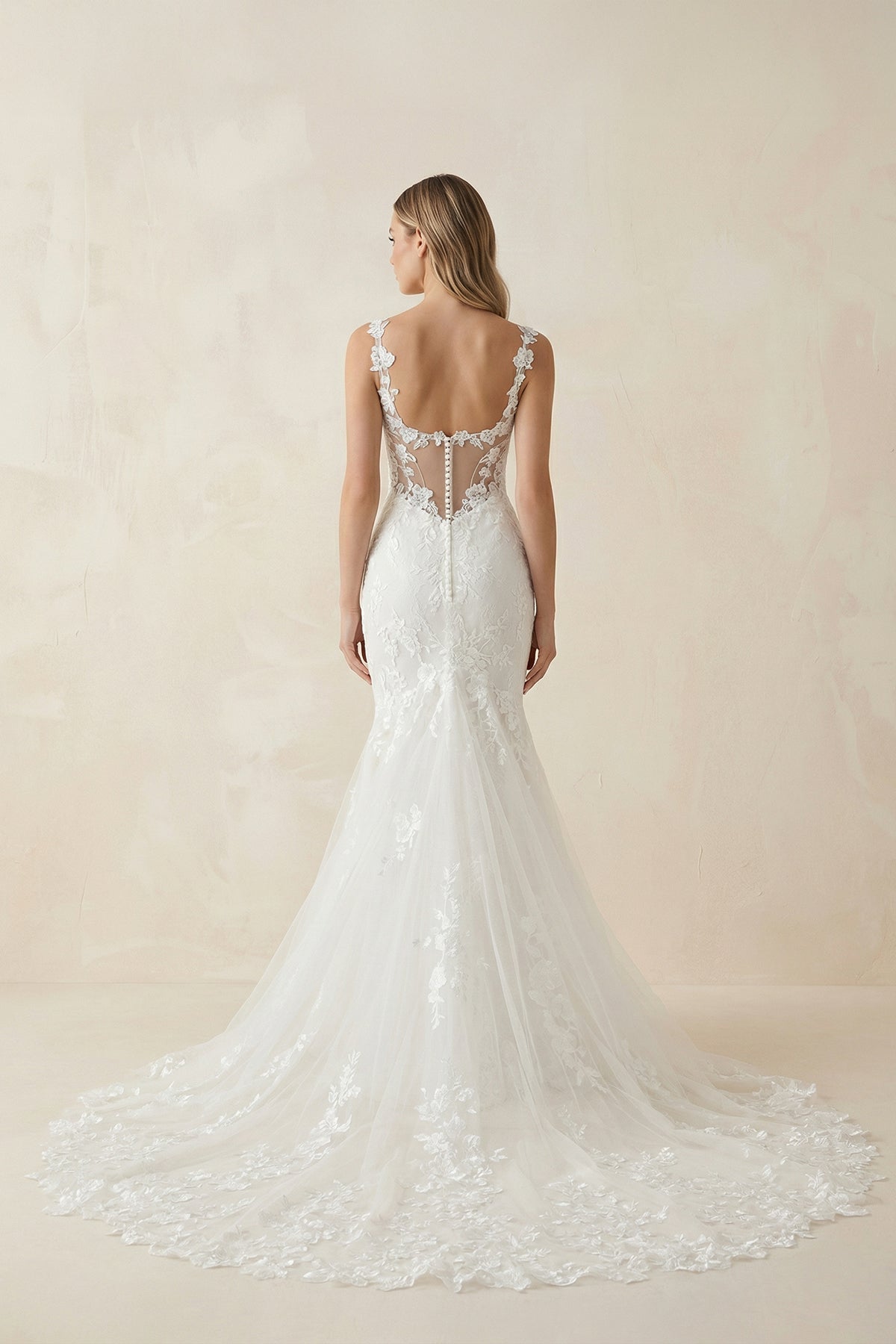 Robe de mariée blanche en dentelle coupe sirène à col V - Harana