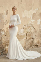 Robe de mariée ivoire satinée coupe sirène à manches longues - Harana