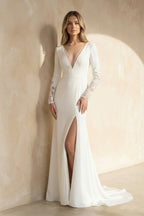 Robe de mariée ivoire satinée coupe sirène à manches longues avec fente - Harana