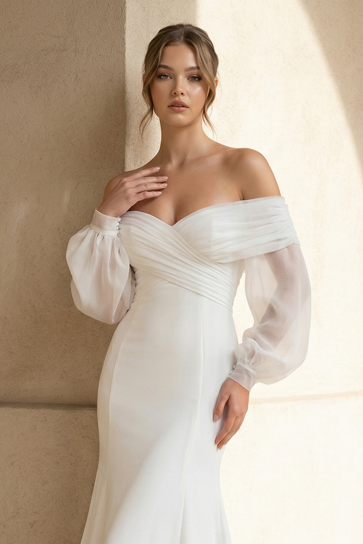 Robe de mariée blanche satinée coupe sirène à épaules dénudées - Harana
