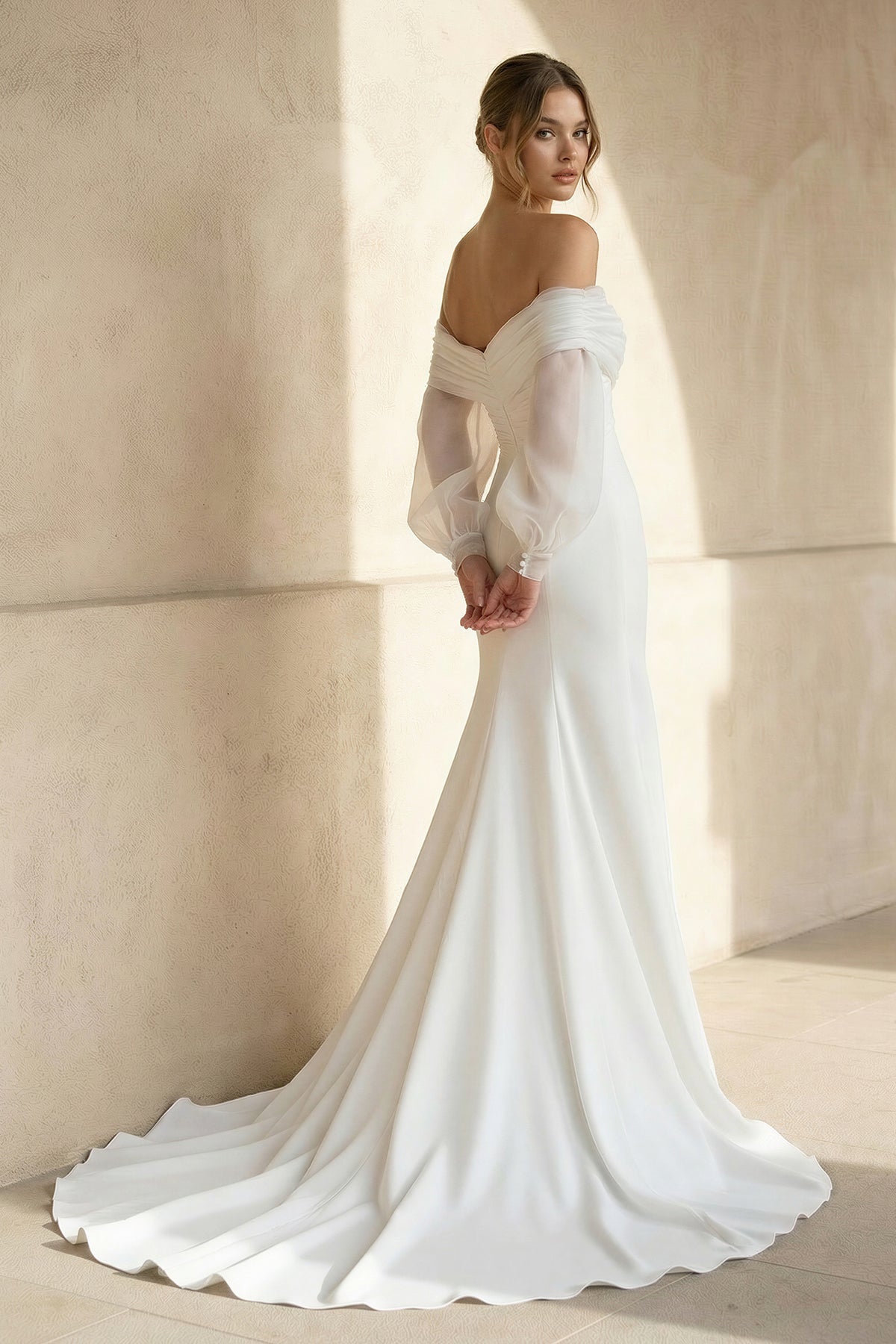 Robe de mariée blanche satinée coupe sirène à épaules dénudées - Harana