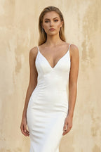 Robe de mariée blanche satinée coupe sirène - Harana