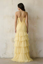Robe longue jaune coupe sirène décolleté cœur à volants - Harana