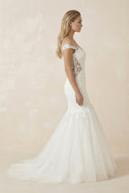 Robe de mariée blanche en tulle coupe sirène à col V et manches courtes ornée d’appliqués - Harana