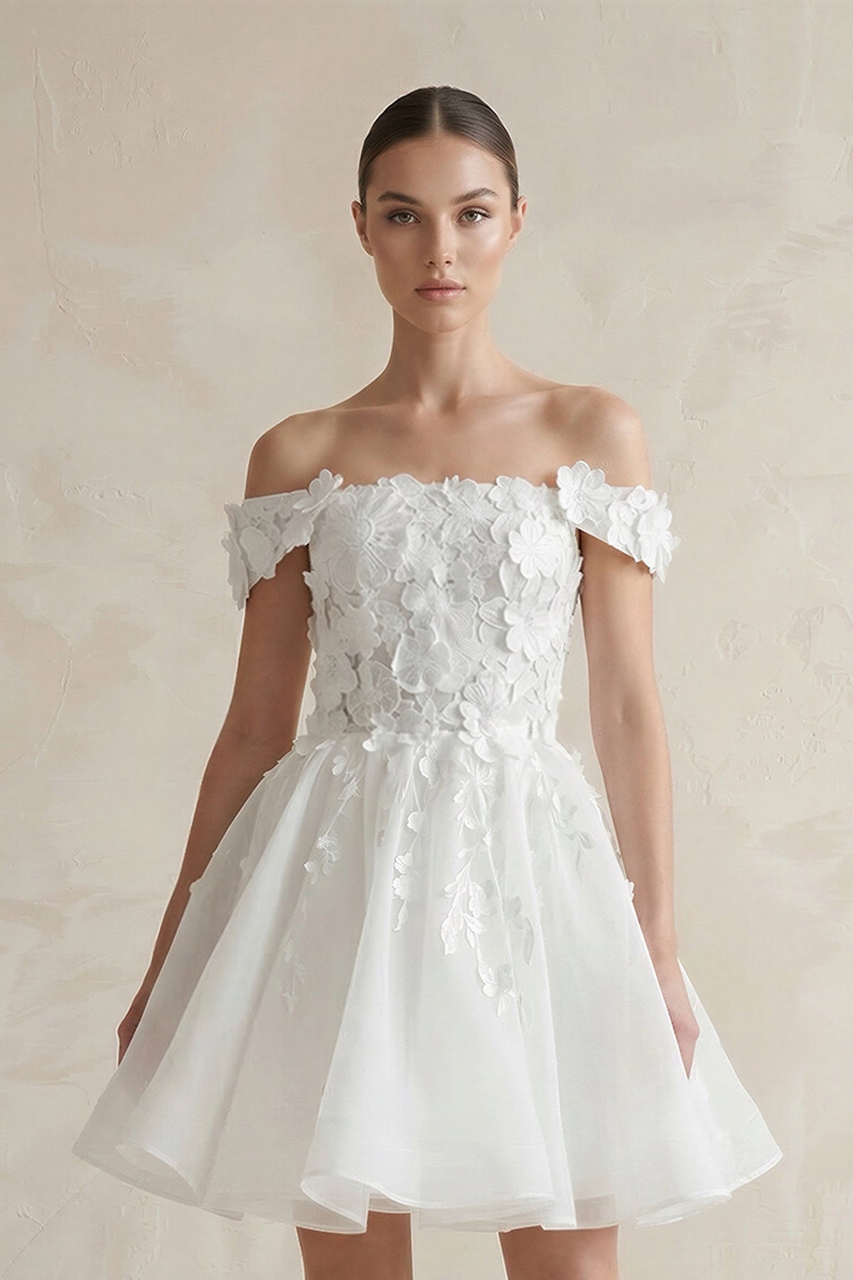 Robe de mariée courte blanc en tulle à épaules dénudées à appliques - Harana