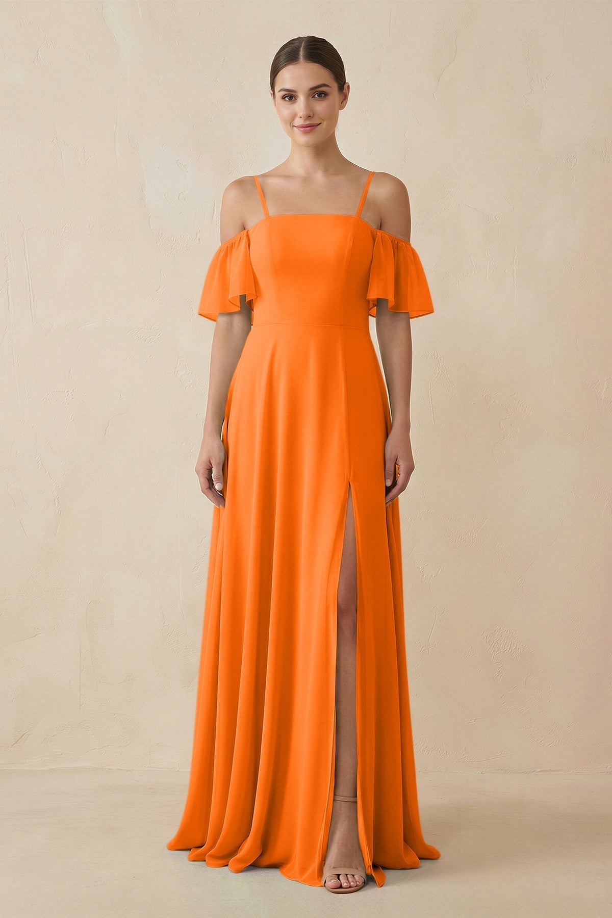 Robe longue orange en mousseline coupe trapèze à épaules dénudées - Harana