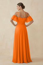 Robe longue orange en mousseline coupe trapèze à épaules dénudées - Harana