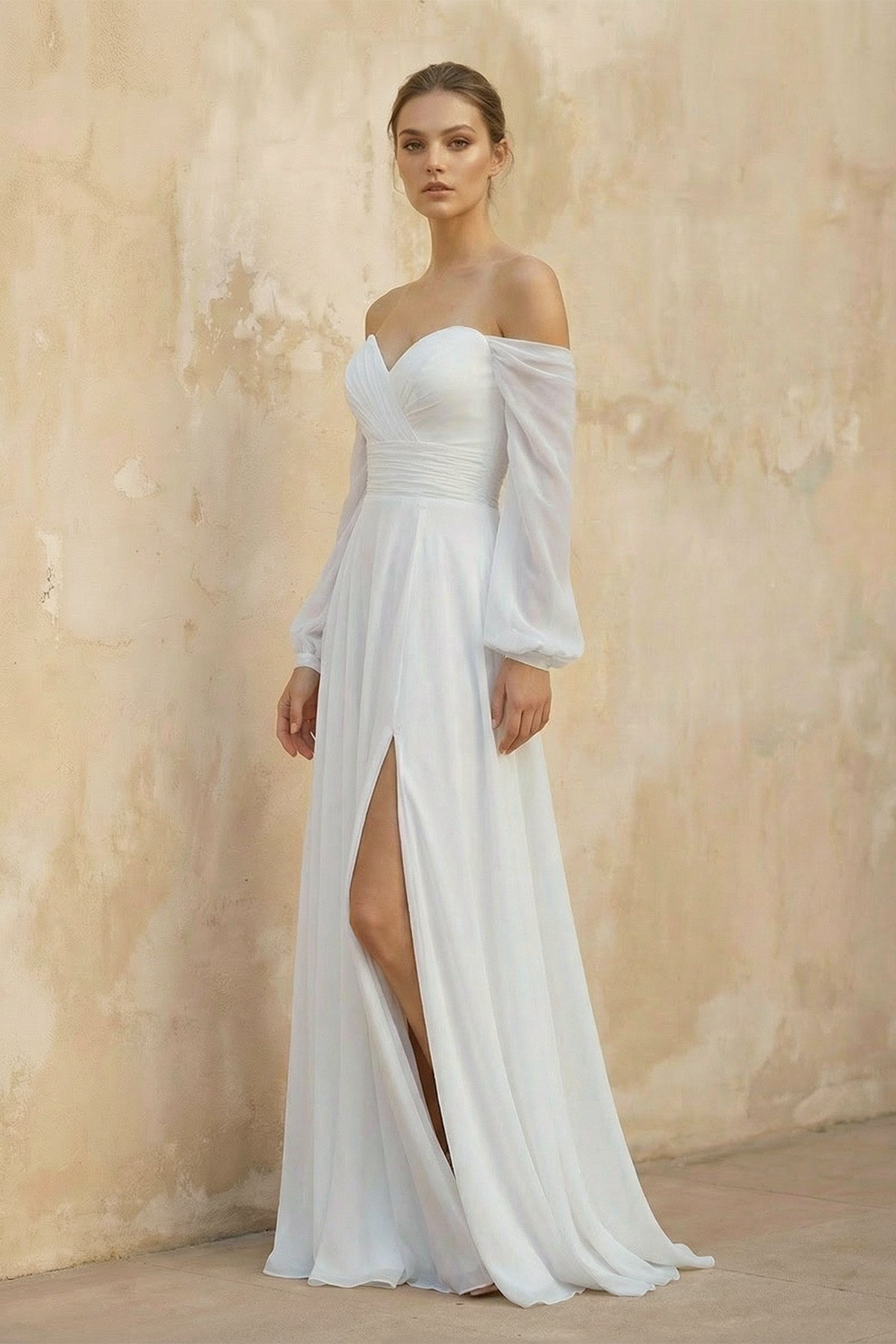 Robe de mariée blanche trapèze mousseline avec fente manches longues - Harana
