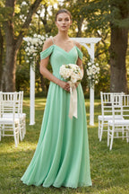Robe demoiselle d’honneur pale pistachio longue à épaules dénudées manches courtes plissée - Harana