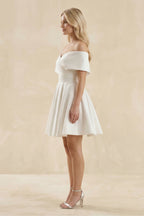 Robe de mariée ivoire trapèze en satin à épaules dénudées à corset - Harana