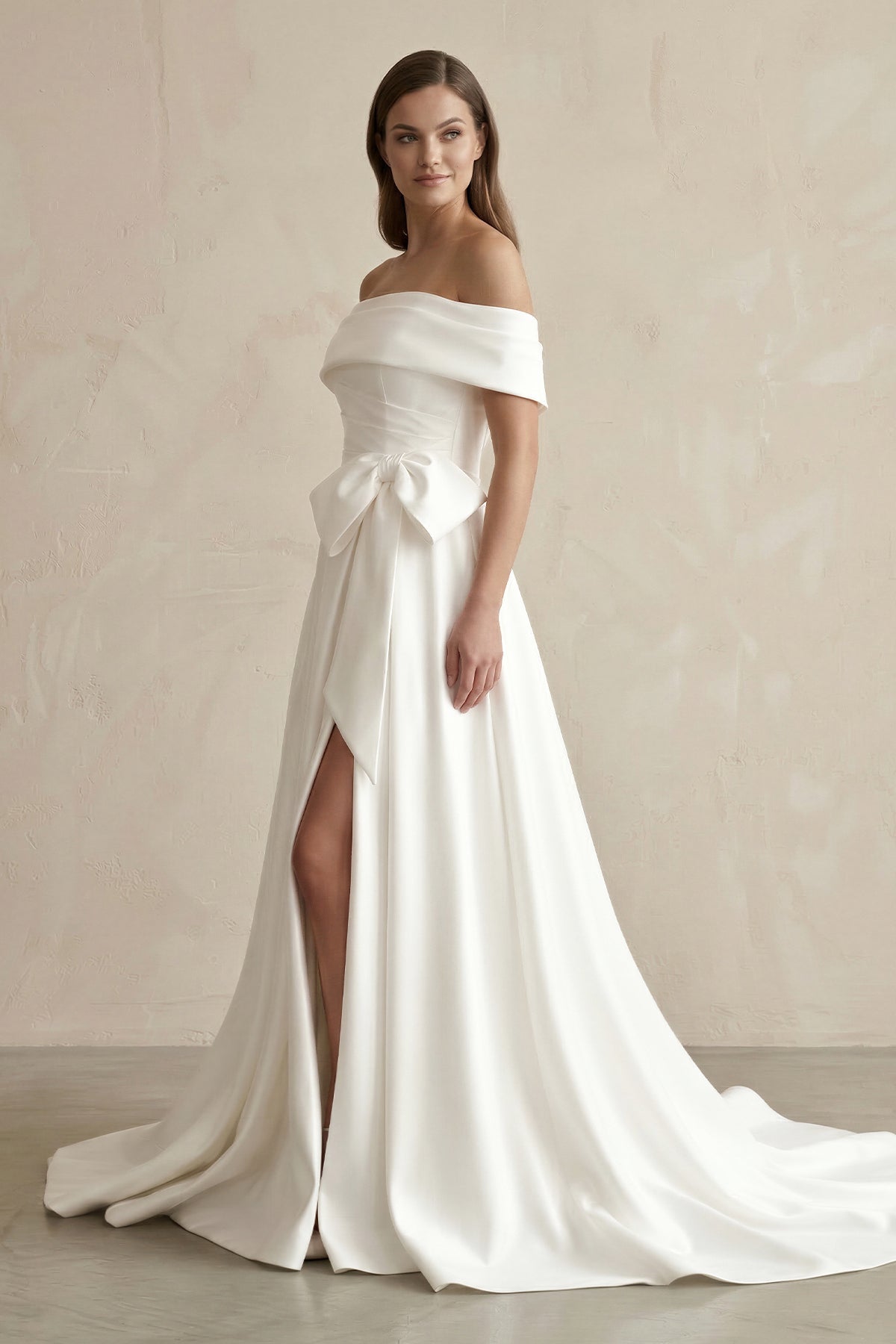 Robe de mariée blanche trapèze en satin à épaules dénudées avec nœud - Harana