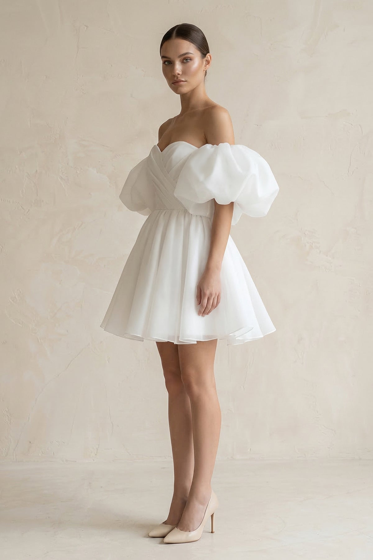 Robe de mariée courte blanc en tulle à épaules dénudées sans manches - Harana
