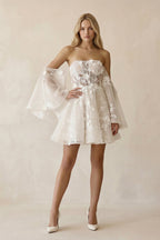 Robe de mariée ivoire trapèze en dentelle à épaules dénudées bustier - Harana