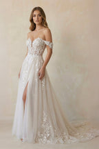 Robe de mariée blanche et nude trapèze en dentelle à épaules dénudées - Harana