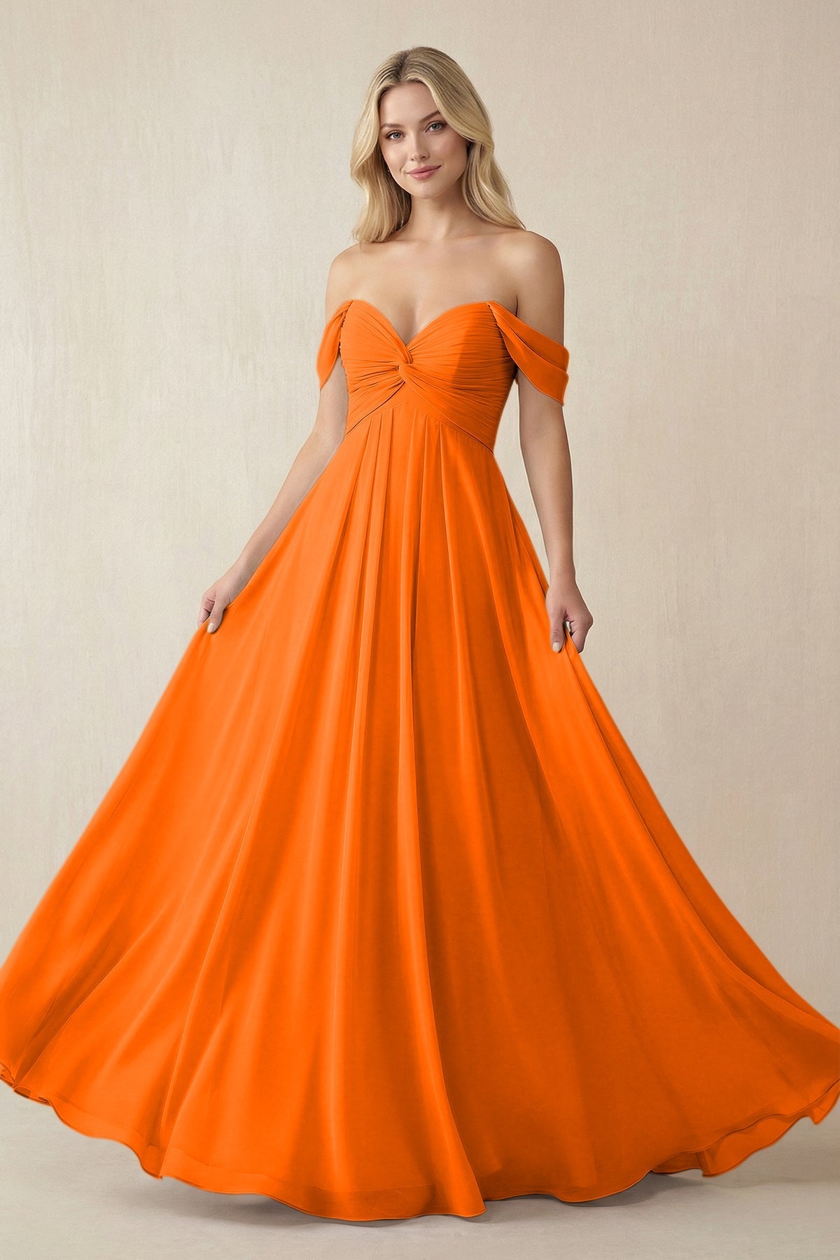 Robe longue orange en mousseline coupe trapèze à épaules dénudées - Harana