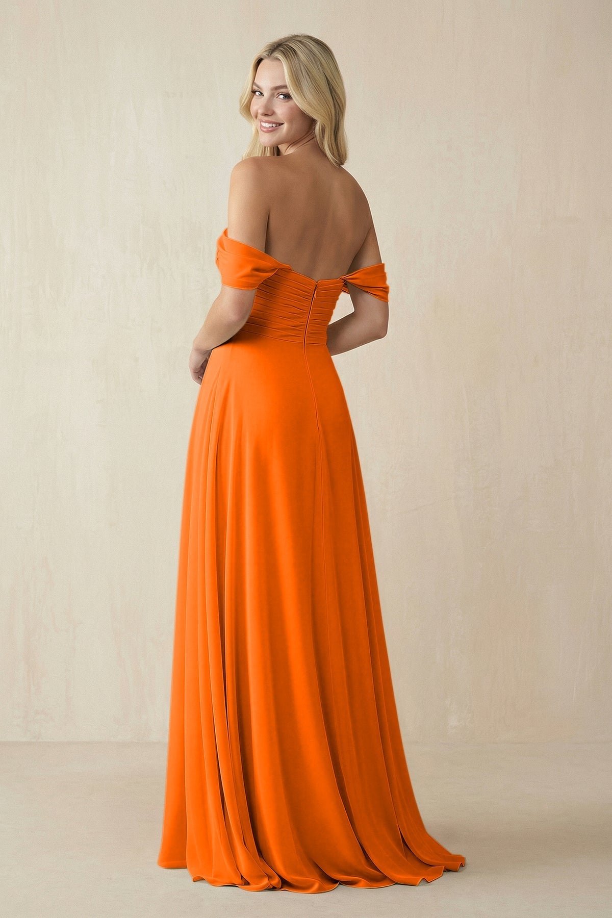Robe longue orange en mousseline coupe trapèze à épaules dénudées - Harana