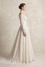Robe de mariée ivoire longue à épaules dénudées manches longues avec nœud - Harana