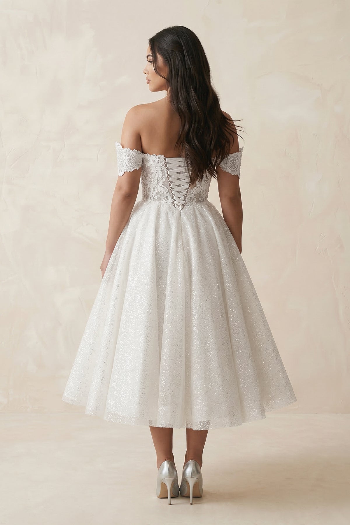 Robe de mariée ivoire trapèze en dentelle à épaules dénudées à corset - Harana