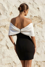 Robe courte à épaules dénudées avec nœud - Harana
