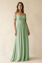 Robe demoiselle d’honneur vert sauge longue à épaules dénudées plissée effet drapé - Harana
