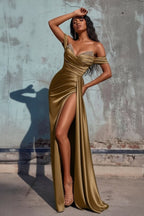Robe longue doré à épaules dénudées plissée perlée - Harana