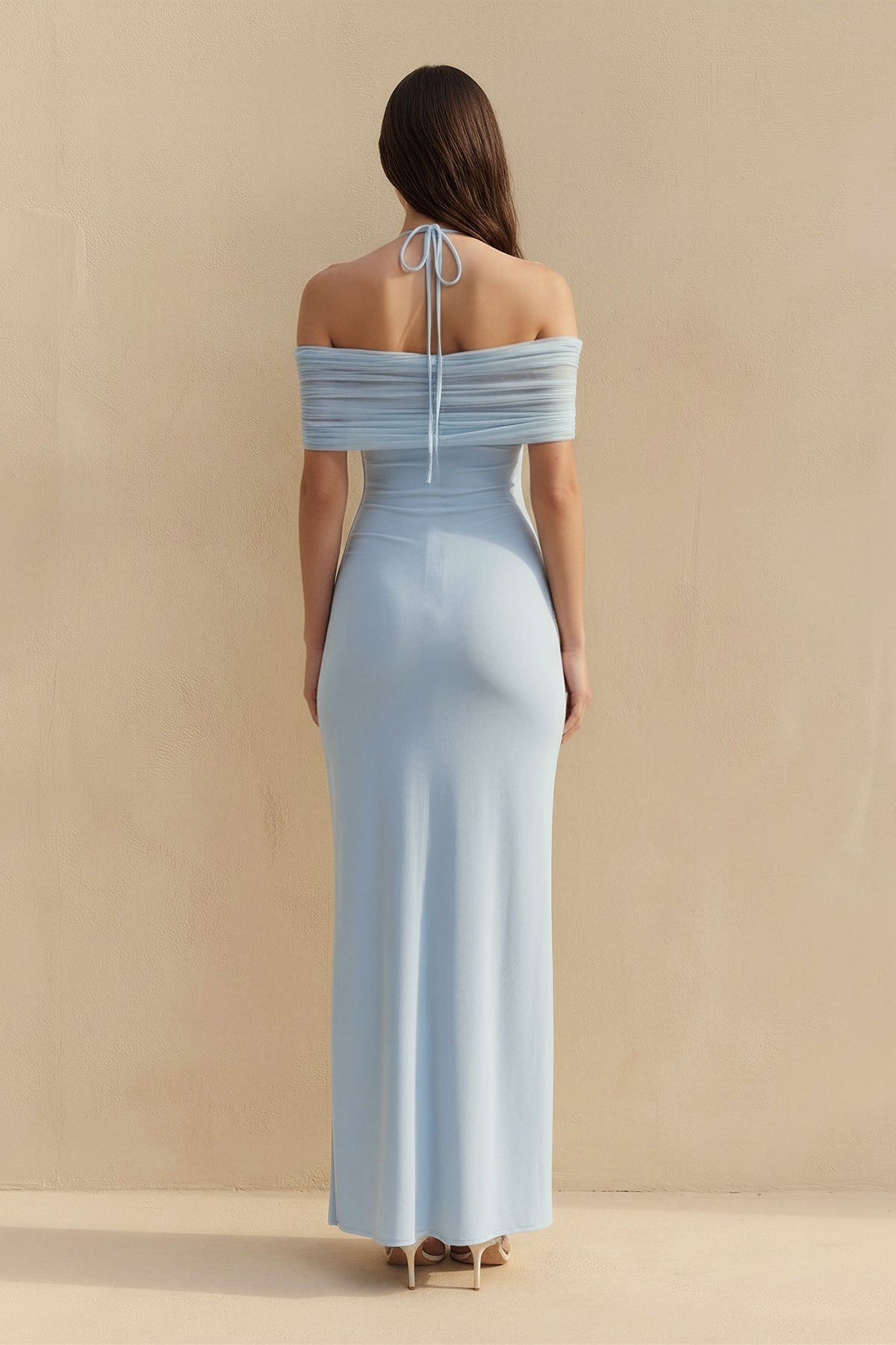 Robe longue bleu ciel à épaules dénudées plissée - Harana