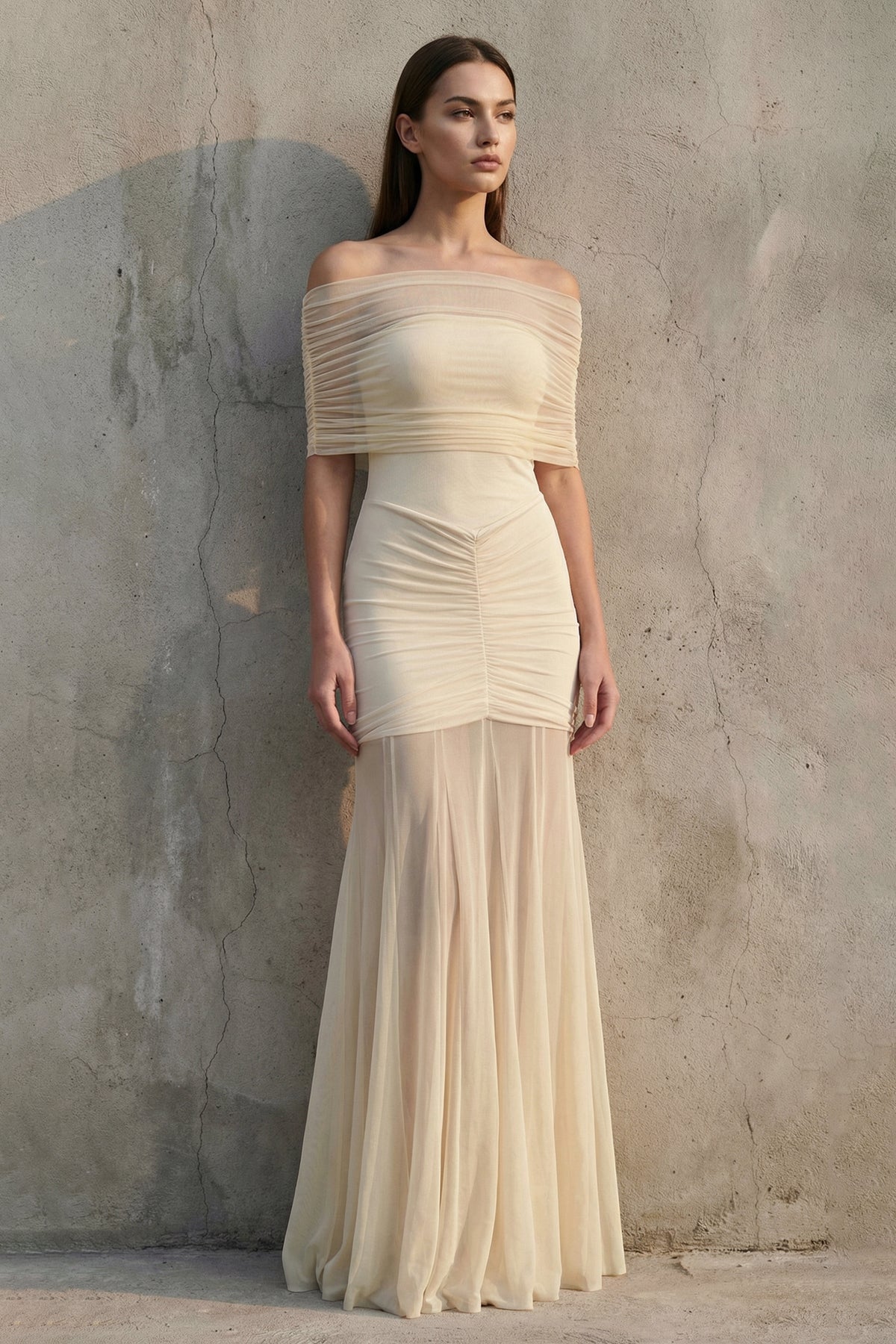 Robe longue à épaules dénudées effet drapé - Harana